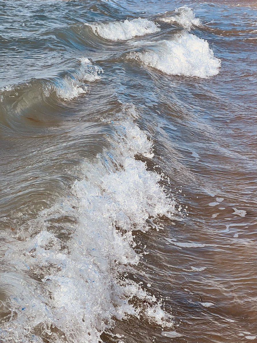 fivearchitects's tweet image. #dryrobeterritory #southsea #lovewhereyoulive #shotoniphone13