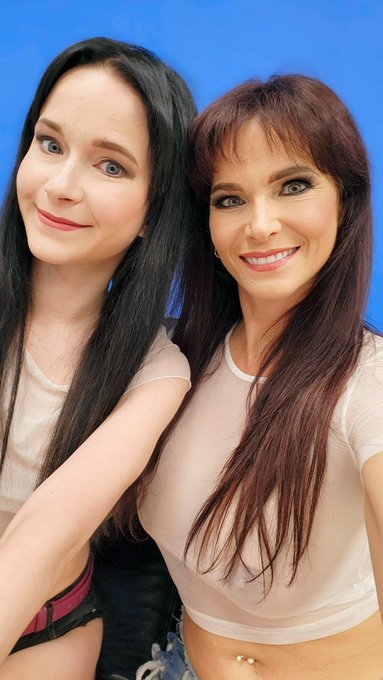 Look what was JUST RELEASED from @legal_porno @XFREAXX literally an hour ago! @PlumSweetie @yves_morgan<a class="tags" href="/tag/legal_porno">@legal_porno</a>