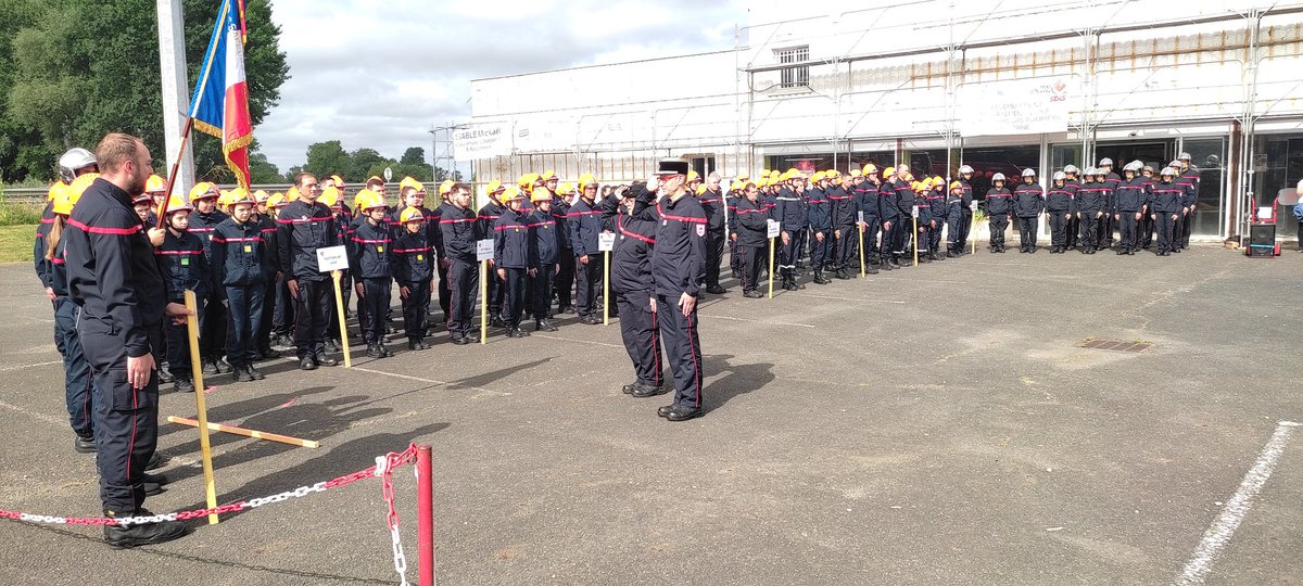 SDIS61's tweet photo. 🧑‍🚒Coup d'envoi rassemblement technique #JSP
🚒 Concours de manœuvres de nos jeunes 12 - 17 ans dédié à Morgane 
➡️ Venez nombreux les encourager et découvrir en avant-première le futur musée @PompiersFR 
➡️ Jusqu'à 16 h 30 rue de Mamers à St-Julien-sur-Sarthe le long de la RN12 https://t.co/3dBulouPw9