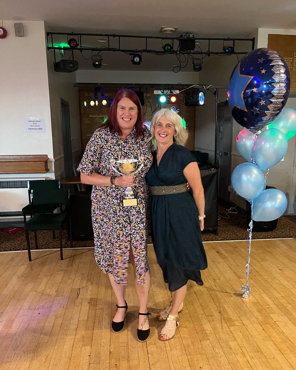 CleveClassicsNC's tweet photo. Some more of our lovely award winners from C- E teams 💙💛 https://t.co/vYUpdBNTv3