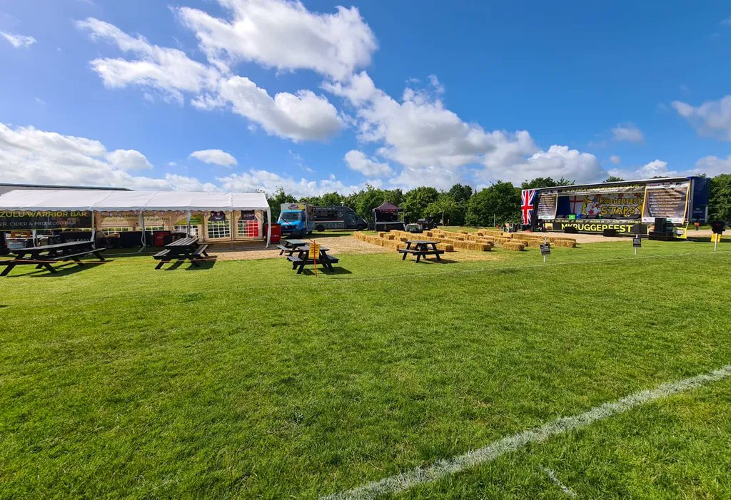 The sun is shining, the birds are singing and the bars are open...

Join us at MKRUFC, Emerson Valley Sports Pavilion and join in on the all-day fun!

MKRUGGERFEST 2022 IS A GO! #RUGBY7S #MiltonKeynes #Festival #MKRUFC