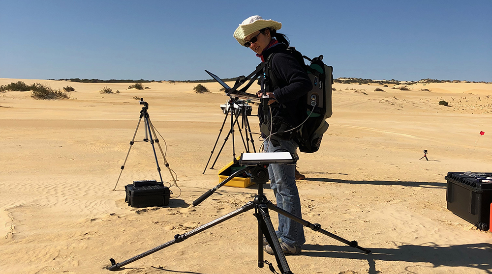 CSIRO (@csiro) on Twitter photo Dr Cindy Ong works in our Energy Resource Program and has a passion for Earth observation projects.
Cindy discusses her career journey, her inspirations, and offers advice for those wanting to follow in her footsteps.
spaceaustralia.com/news/women-aus…
📷: <a href="/SpaceAusDotCom/">SpaceAustralia.com</a> Dr Cindy Ong works in our Energy Resource Program and has a passion for Earth observation projects.
Cindy discusses her career journey, her inspirations, and offers advice for those wanting to follow in her footsteps.
spaceaustralia.com/news/women-aus…
📷: <a href="/SpaceAusDotCom/">SpaceAustralia.com</a>