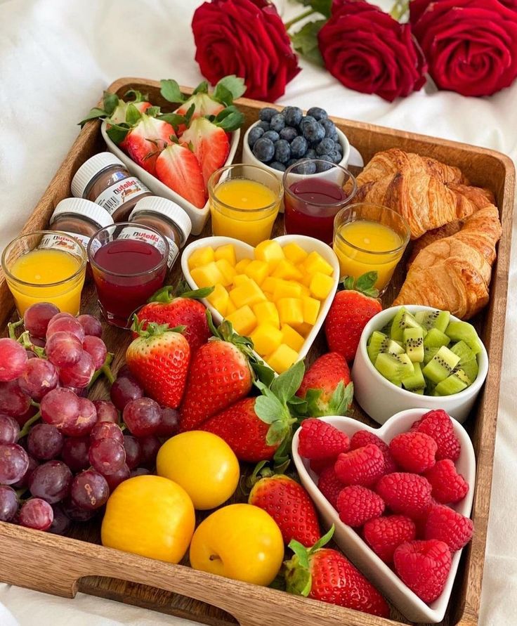 Breakfast in bed please 😍