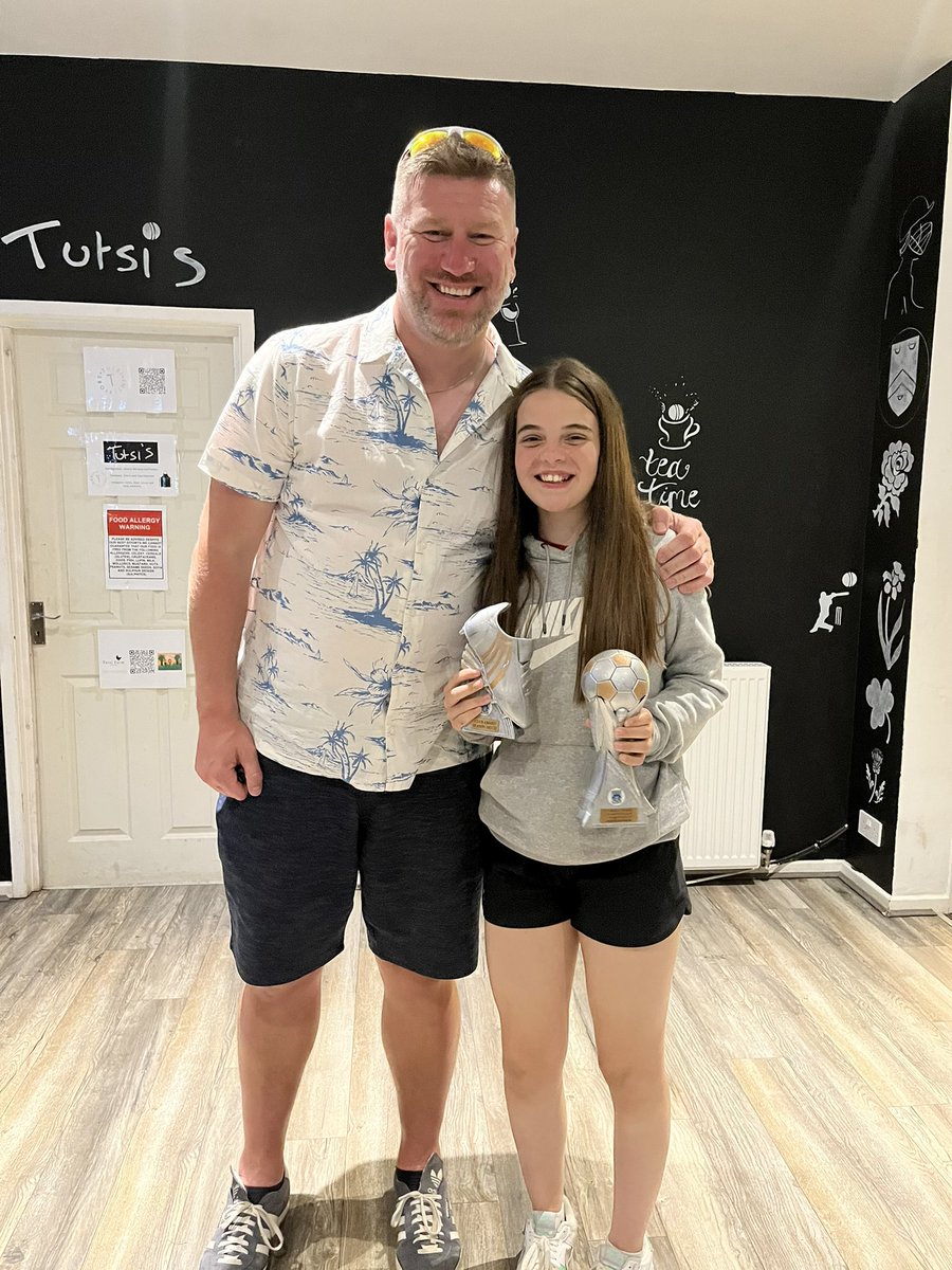johnnyculshaw's tweet photo. So about last night…..massively proud of Alice for winning Players’ Player of the Year but massive thanks to @EuxtonGirlsFC brilliant club full of brilliant people and brilliant teammates. But special thanks to @BigLee01 for doing so much for the girls 🔥🔥 https://t.co/fSp3dBVqpA