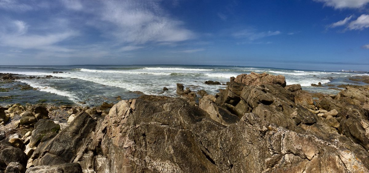 LudoLEJEUNE's tweet photo. Côte sauvage 💙
#DestinationLesSables 
⁦@lessables⁩ #Vendée https://t.co/qr2ijOIlb2