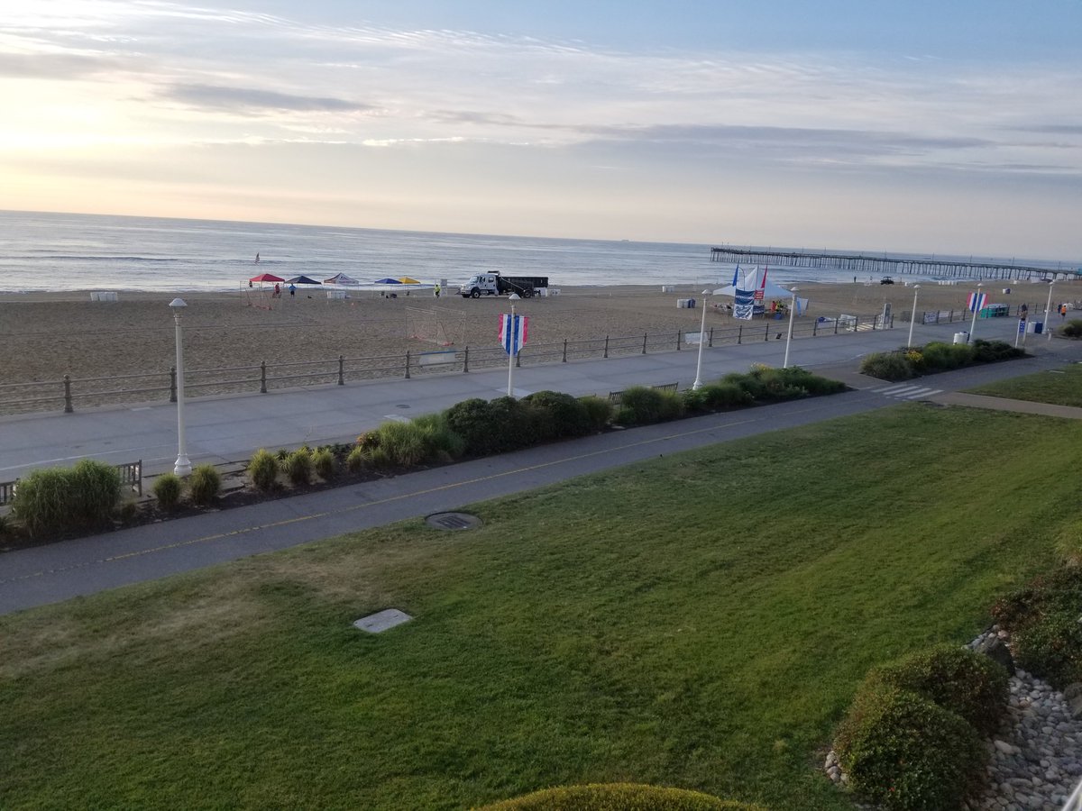 Kim Strassberger tweet media