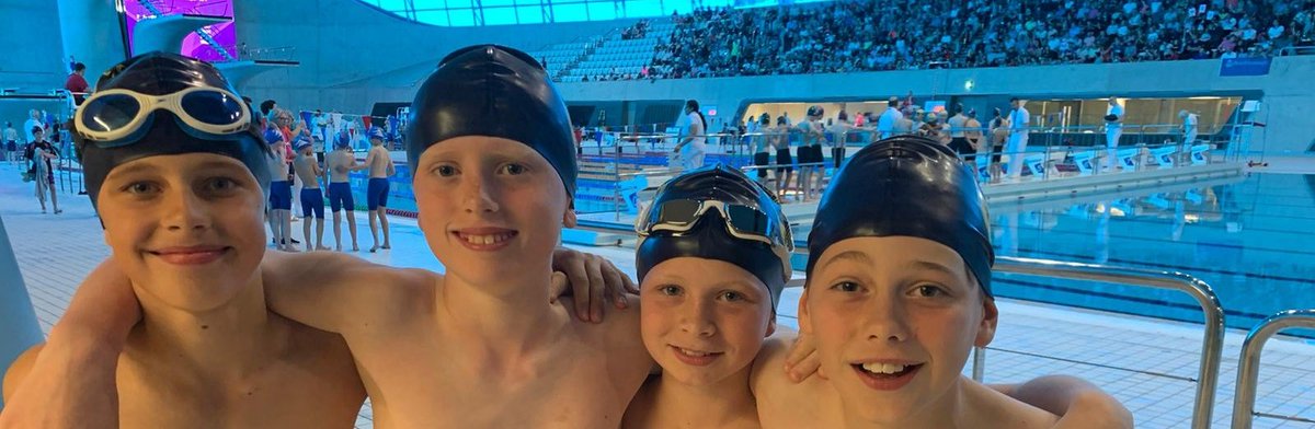 Davenies U10 freestyle relay team did themselves proud this morning at the National Swimming Finals at the LAC. An amazing swim. 7 seconds faster than qualifying and 6 higher places to finish 12th is an immense achievement. Well done!

#engage #inspire #challenge 

🏊‍♂️