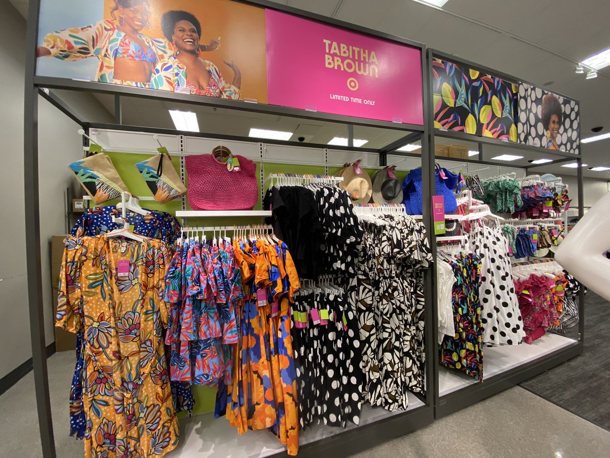 Tabitha Brown x Target is making 1479 look so bright and colorful. Perfect for summer! <a href="/chris24harb/">Christopher Harbison</a> <a href="/tfarmer216/">Travis Farmer</a> #tabithabrown #target