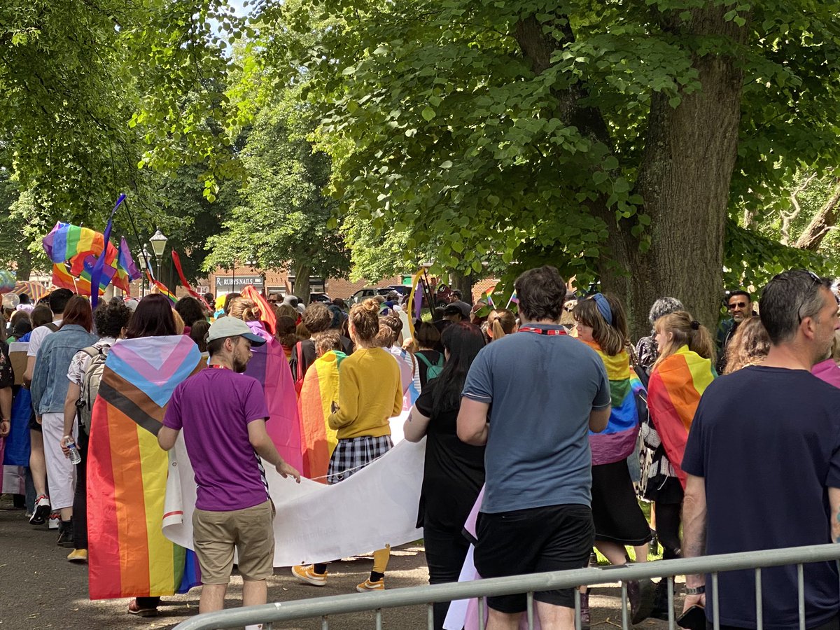 Queer Alternative tweet media