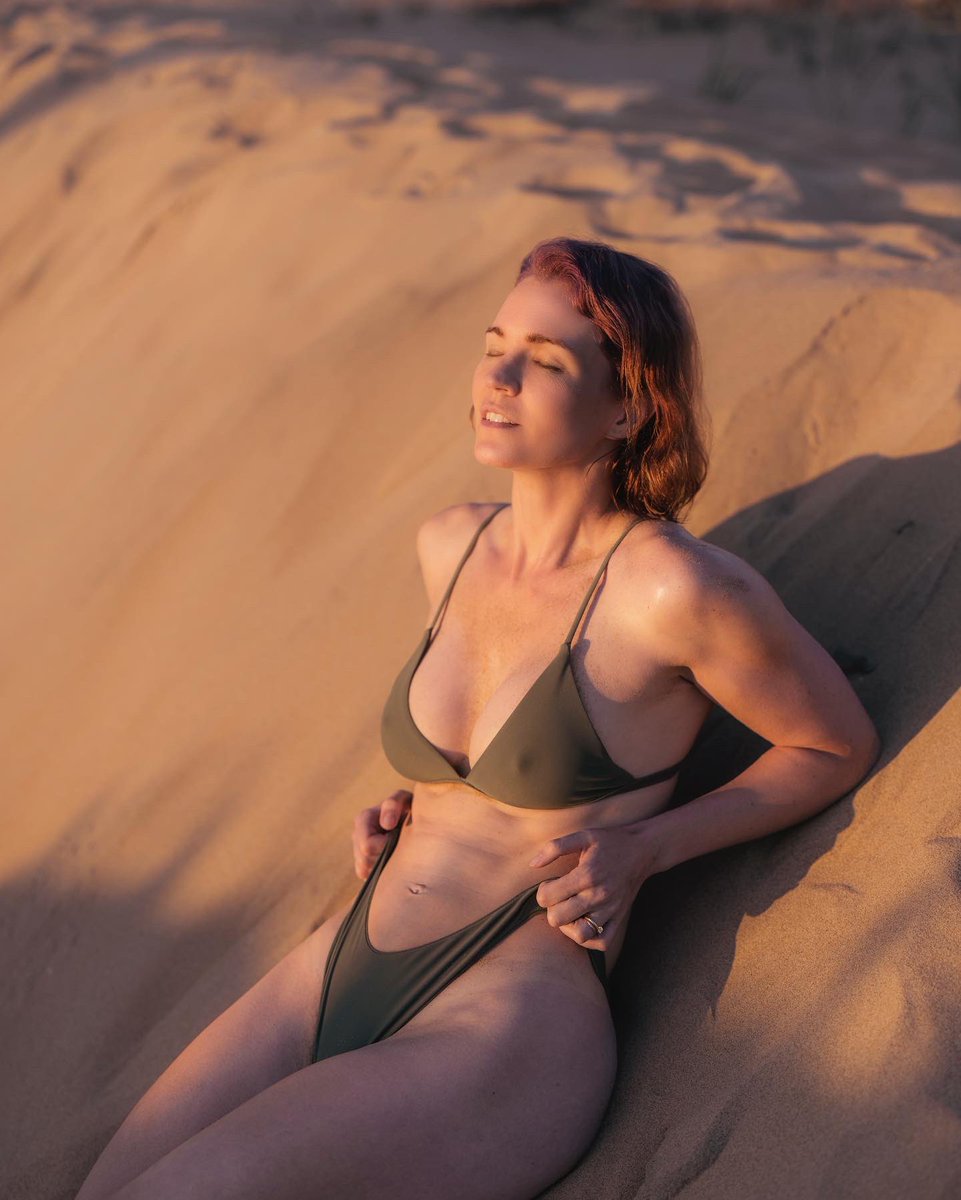 @itsjuststephfox modeling on the beach. #portraitphotography #beachphotoshoot #portrait #model #photography