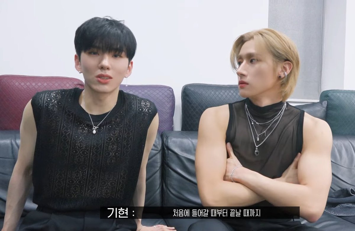 forchangki's tweet photo. EVERYONE PAUSE. SLEEVELESS CHANGKI !!? 😵‍💫🖤

#기현 #KIHYUN #아이엠 #IM #CHANGKYUN @OfficialMonstaX https://t.co/eU4BgVKk6Z