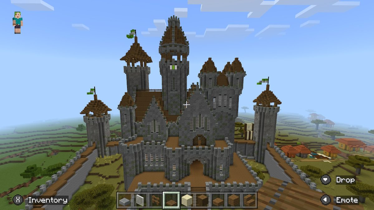 OtterbeeIsle's tweet photo. castle wipppppp #Minecraft #NintendoSwitch https://t.co/BjaEvT6r3V