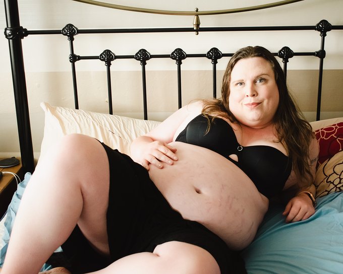 Hey pretties new vid over on https://t.co/t0iWq3pcJX and it looks like your boss needs you to get in<a href="/tag/weightgain"class="tags"><span>#weightgain</span></a><a href="/tag/bbwbelly"class="tags"><span>#bbwbelly</span></a><a href="/tag/bbwtrans"class="tags"><span>#bbwtrans</span></a><a href="/tag/fattransgirl"class="tags"><span>#fattransgirl</span></a>