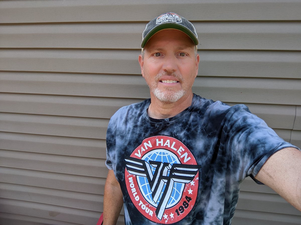 coach_green_sox's tweet photo. What else would a #VanHalen fan wear on Memorial Day? #USFest https://t.co/F9BSBvy7c5