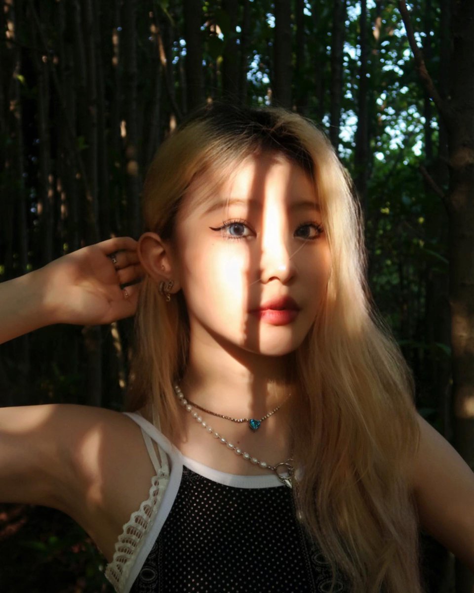 yangzigepics's tweet photo. 📷 22.05.30 + INSTAGRAM UPDATED (2/3)

#杨梓格 #YANGZIGE https://t.co/SerYyn5Eas