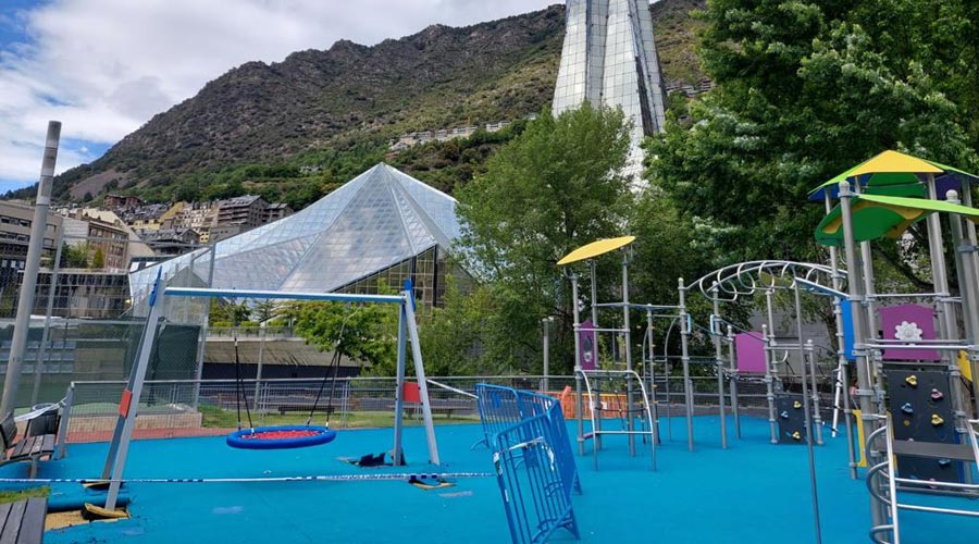 forum_ad's tweet photo. Els parcs del Prat del Roure i Sant Jaume tindran multijocs de cordes i un parkour
#ConsellInfants #ee #Escaldes #Jocs #multijocs #ParcInfantil #parkour
Notícia completa i descripció de foto a
https://t.co/YITxYsfLJl https://t.co/ax6sn3imRN