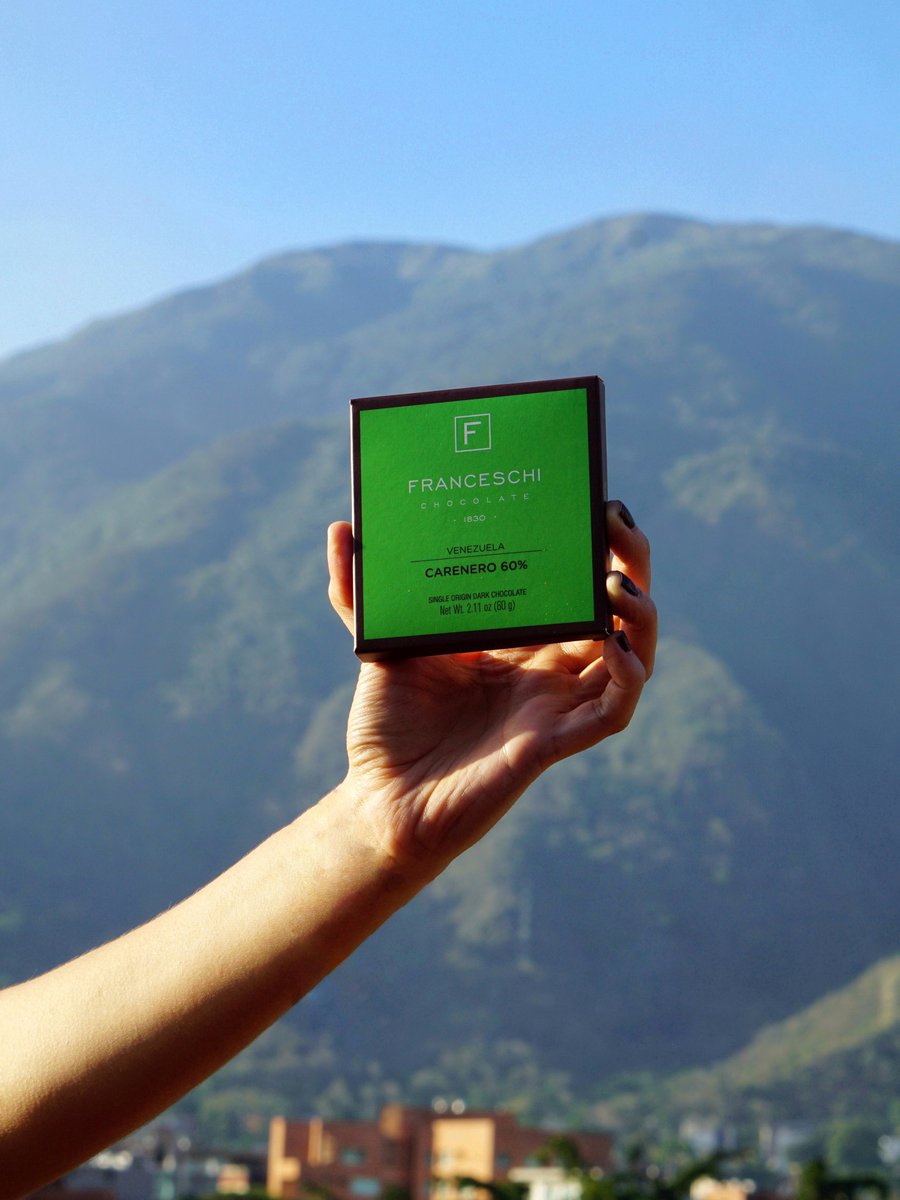 Feliz lunes con la mejor energía. ⛰️🍫