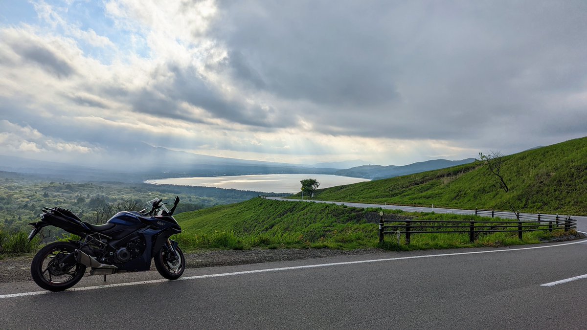 ふぅ@GSX-S1000GT tweet media