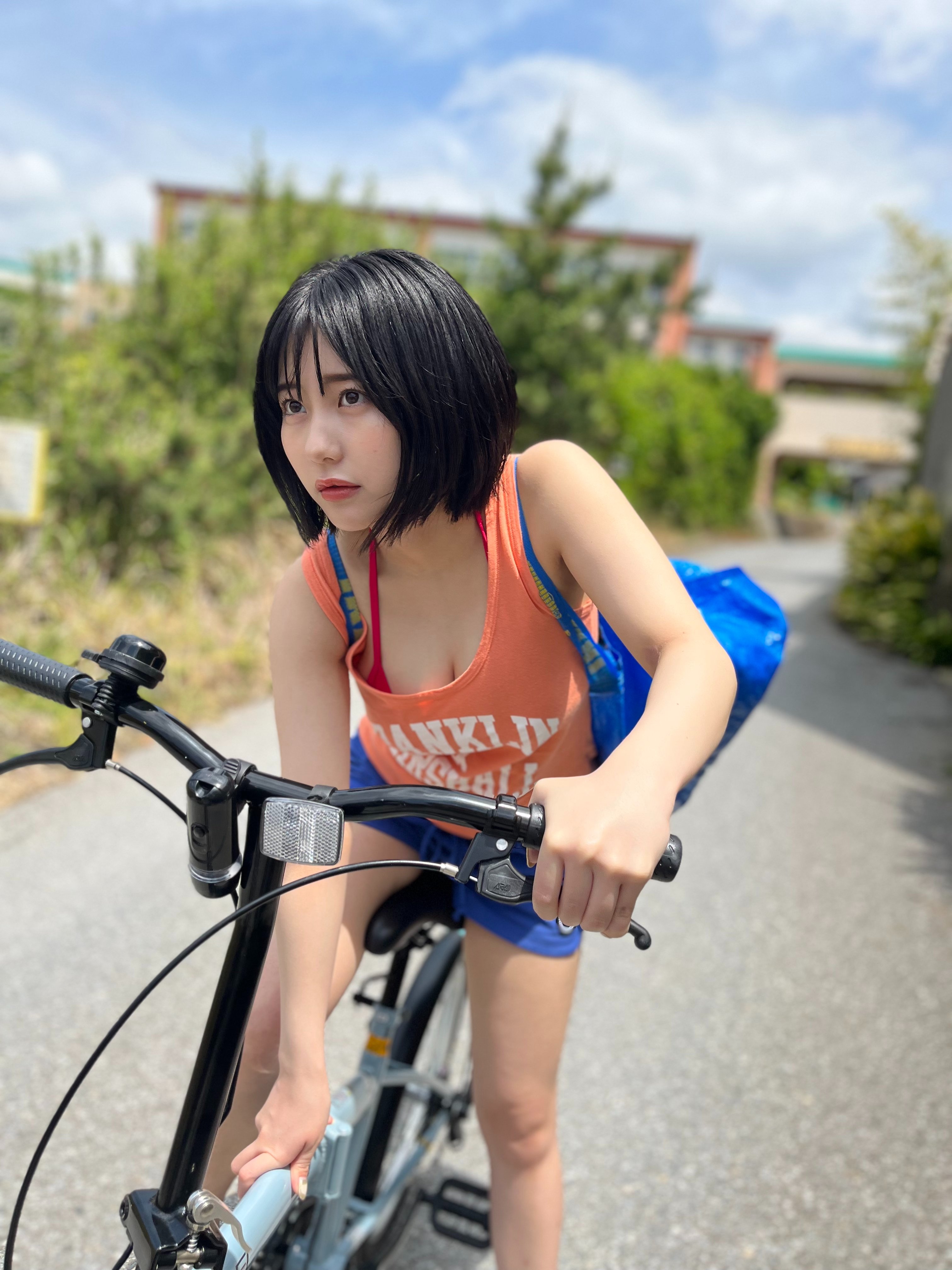 HKT48 矢吹田中水着 明日発売のBUBKA7月号は #HKT48 大特集❗ 巻頭は #田中美久 さんの26P水着グラビア＆インタビュー👙  本日は、#みくりん の先行オフショットをお届けします☀️ ご購入はこちら👇 https://t.co/pggqIMvyWD #田中美久 #矢吹奈子  #運上弘菜 #地頭江音々 ...