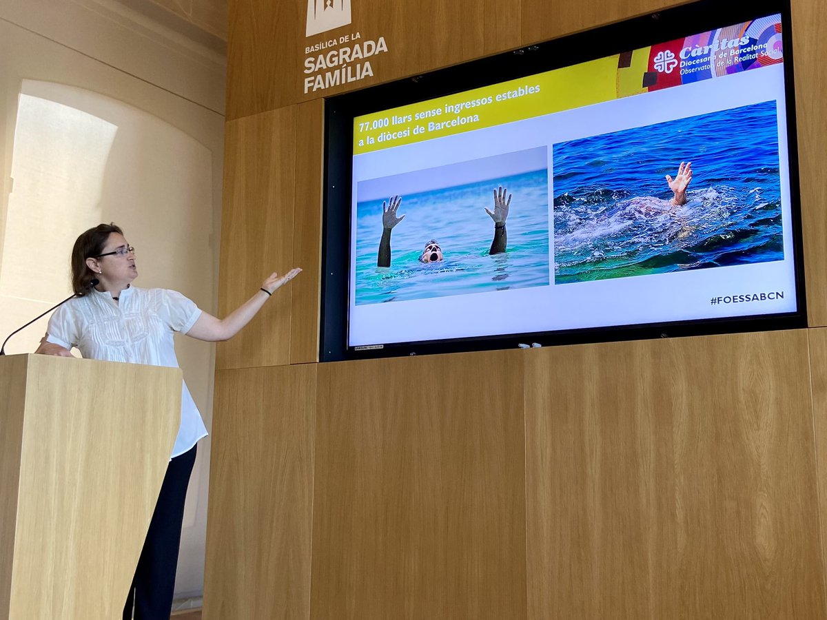 JosepMGarrell's tweet photo. L’informe #FOESSABCN 2022 de @caritasbcn ens presenta una realitat molt preocupant a casa nostra.

Les dades d’exclusió social són altes a tot l’Estat, molt altes a Catalunya i altíssimes a Barcelona. 
@miriam_feu @AnnaRoig https://t.co/O3fz79j97M