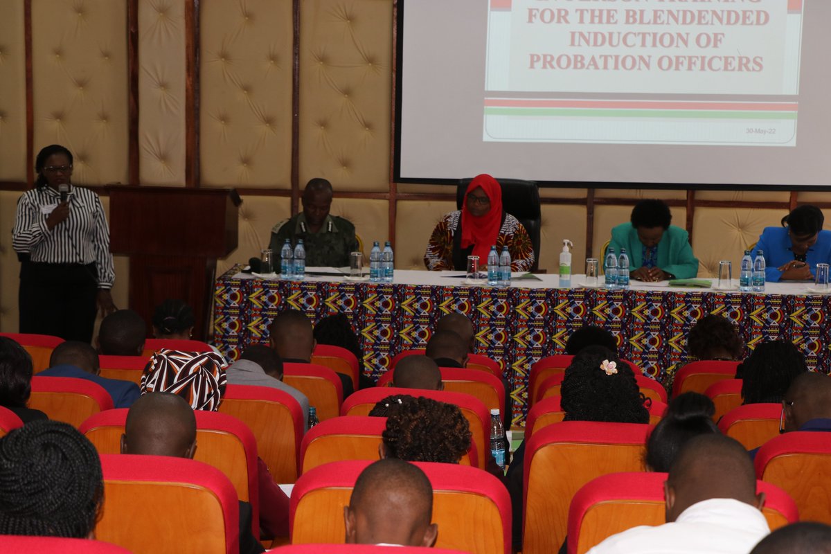 CorrectionalKE's tweet photo. PS Correctional @HonKwekwe today presided over the official opening of the in-person induction program for Probation Officers @KSGKenya, in Embu. 300 Probation Officers are expected to be inducted in different @KSGKenya specifically in Embu, Baringo and Mombasa. https://t.co/nlSJyzJ3i4