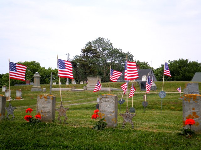 On this #MemorialDay, remember and honor those who have sacrificed their lives for our nation 
<a href="/ProspectHillack/">ProspectHillCemetery</a> #Nantucket