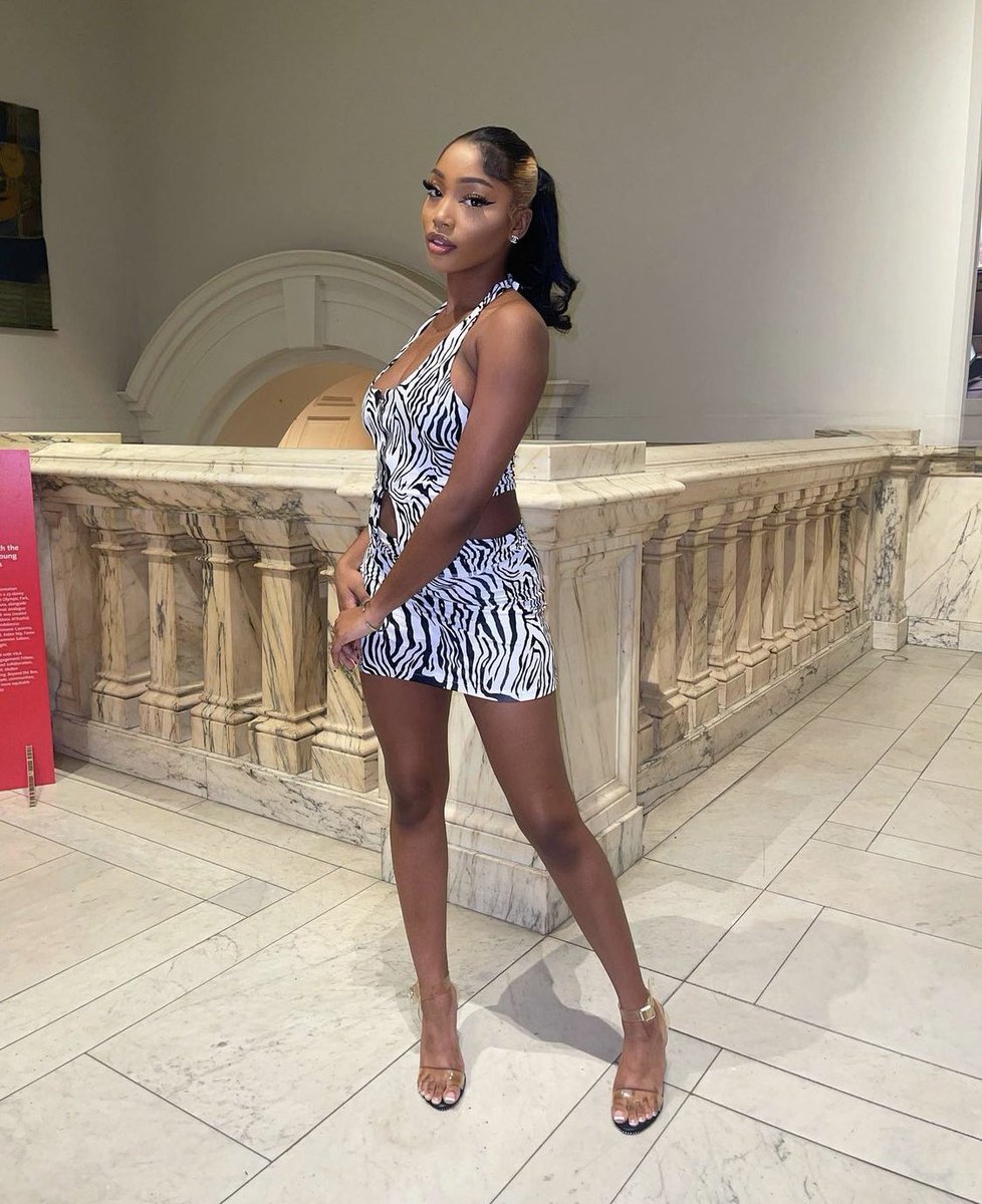 1ndiyah's tweet photo. Yours truly on Love Island S8!!! https://t.co/OhmOskyYDf
