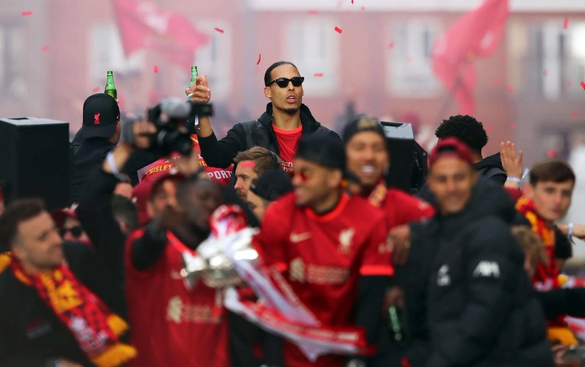 VirgilvDijk's tweet image. From the bottom of my heart, THANK YOU! Not only for yesterday but for the support the whole season, I love you Reds ❤️