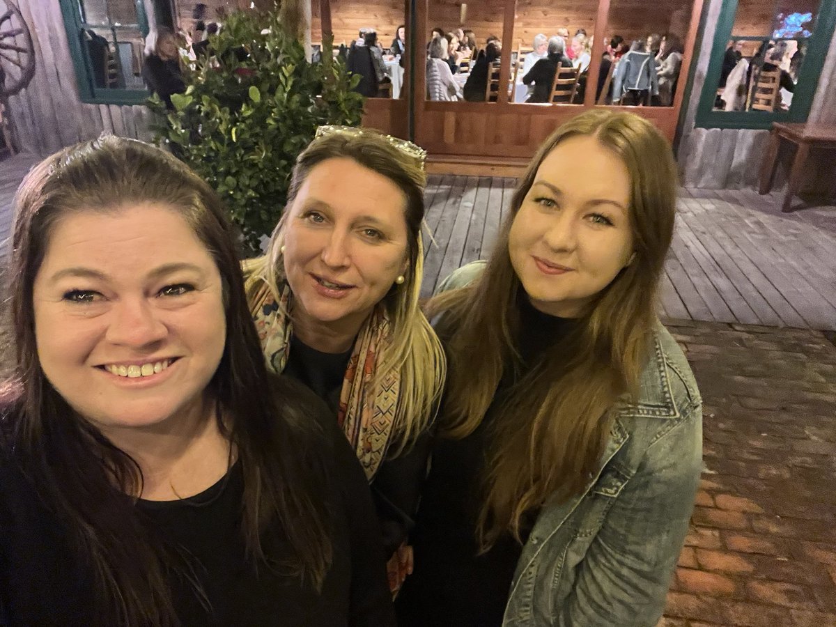 ClickViewAU's tweet photo. So proud of our amazing team for their hard work at #tlplc last week! Here's a couple snapshots of another successful event π§‘ https://t.co/Bj1ymzTRw4