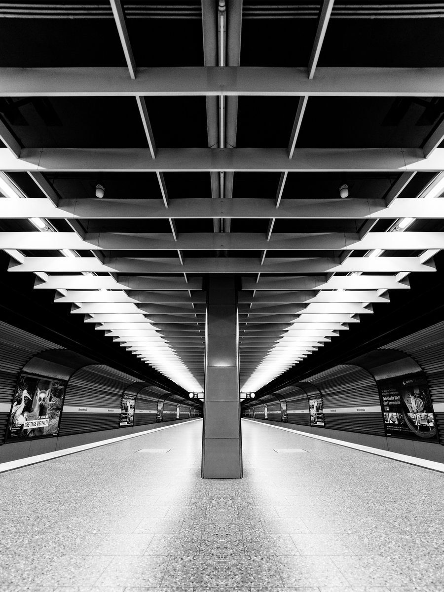 »charpeau« tweet media