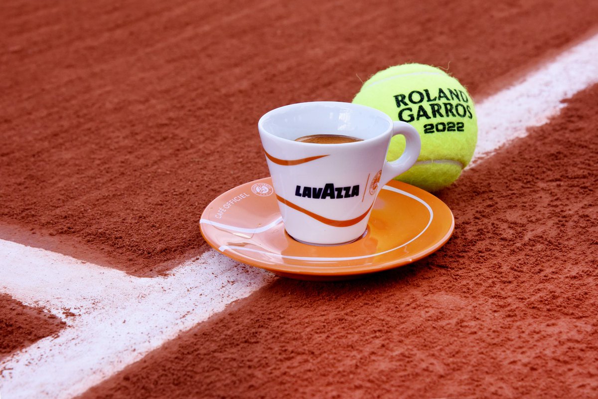 rolandgarros's tweet photo. ☕️ Sharing and promoting values such as the search for excellence, innovation and passion have created an enduring bond between us and @lavazzagroup 

#RolandGarros https://t.co/gmxefYdjhX