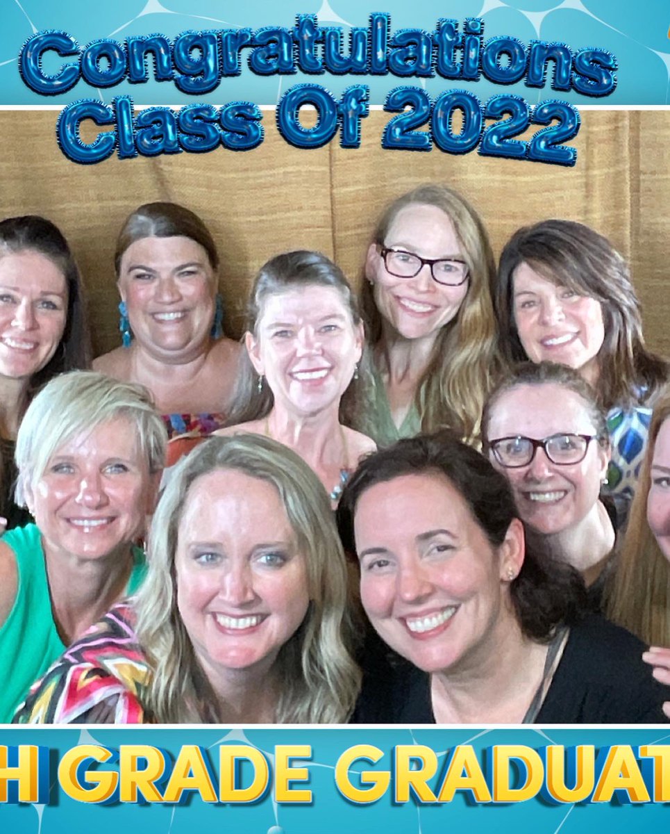 Congratulations to the 8th grade class at GSL!! #Classof2022 #memphisselfiebooths #memphispicturebooths #memphiscorporatepartners #memphissmallbusinesses #memphisevents