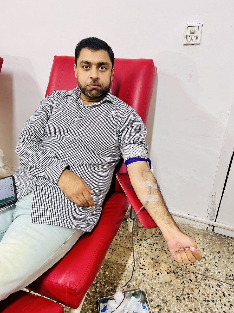 jawadsopinion's tweet photo. Allhamdulillah ,donated my blood for the 52nd time for the Thalasemic  kids on my Birthday . Allhamdulillah started this trend on 30th  May 2020.

#DonateBloodSaveLife
#letsconnect
#Thalassemia
#ThalassemiaFreePakistan
#practicekindness
#actsofkindness
#rfusion https://t.co/c425UOR9zr
