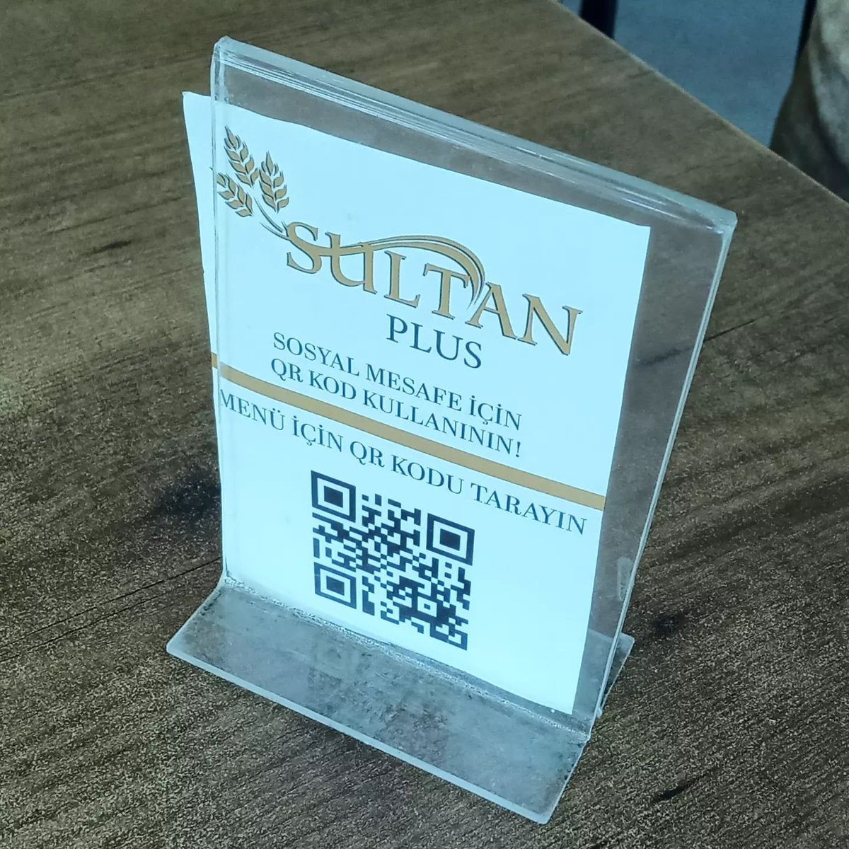 tamhanna's tweet image. #technologyadoption in Turkey is amazingly fast. I asked for a #printedmenu at a pretty good restaurant in a little village, and was looked at as if I were martian. Dude,  there is a #qrcode right there, grab a #qrcodescanner and download a #pdfmenu.…

📸 instagram.com/p/CeLh59dNezj/