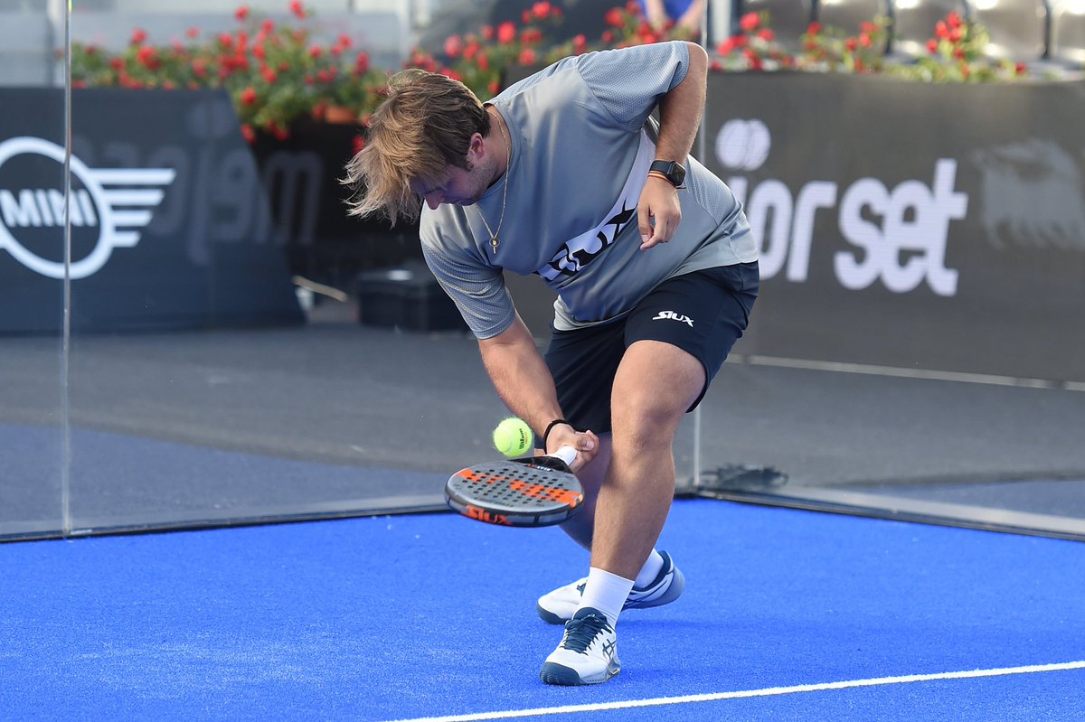 🔛 New week, new goals.
¡Seguimos trabajando!

#ItalyMajorPremierPadel
#PremierPadel
#PadelFIP
#PadelGram
#PadelPlayer
#Padel
#FeelThePadel
<a href="/Siuxpadel_es/">SIUX</a>