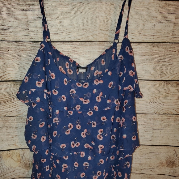 ErikaNellyPhoto's tweet photo. So good I had to share! Check out all the items I'm loving on @Poshmarkapp #poshmark #fashion #style #shopmycloset #pureenergy #worthington #torrid: https://t.co/cJKLAUzp9R https://t.co/BNFnBwYMoP
