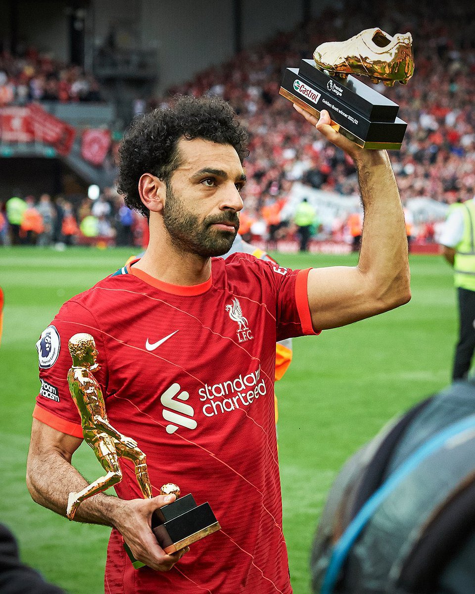 Qatari's tweet photo. رسمياً: محمد صلاح يفوز بجائزة أفضل لاعب في الدوري الإنجليزي من رابطة اللاعبين المحترفين بتصويت الجمهور للمرة الثانية في تاريخه https://t.co/D4IsZwiRqq