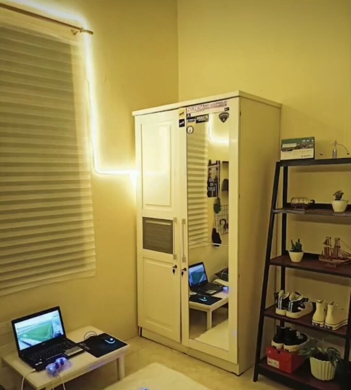 berburushopee's tweet photo. Ide kamar aesthetic low budget

A thread https://t.co/XUtp5EFqBN