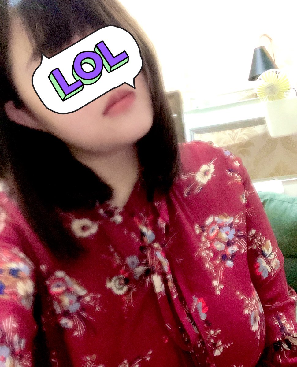 Just say 
You will love me one day

#否定自己的無限循環中 
#我就喜歡碎花呀
#誰來教我穿衣服
#轉換風格? https://t.co/ZScxp87fcg