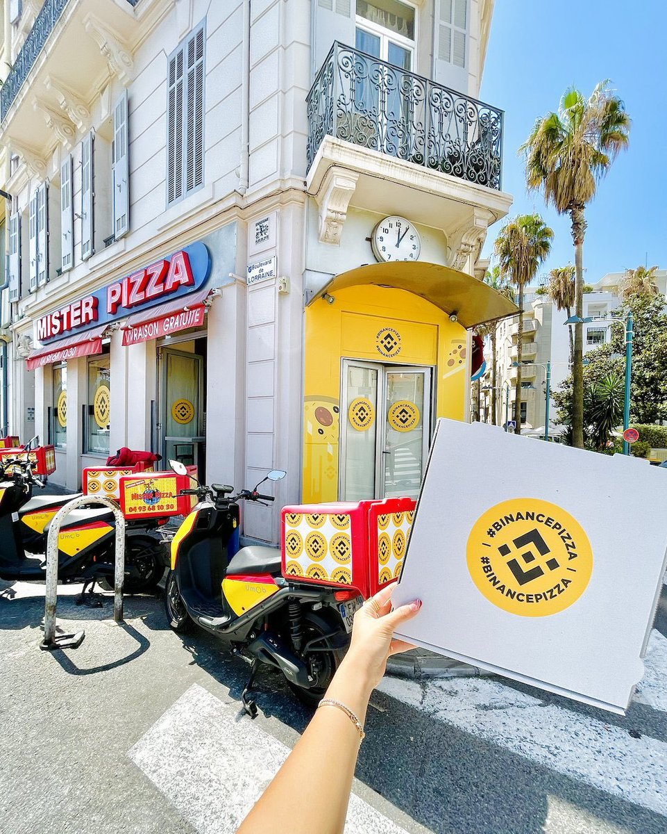 ytflzyyds's tweet photo. 以太坊老张 and #Binance 
@Yingbinance 

联名抽奖送 Binance 五周年礼物
抽奖总量3份！！！

直接空投到家！

步骤1.关注 
@Yingbinance 
 @ethereum_yyds 

步骤2.点赞➕转发@三位好友

3.中奖用户在本推特公布，抽中找我提交收获地址即可。
#Bitcoin https://t.co/o0YhcI7sFr
