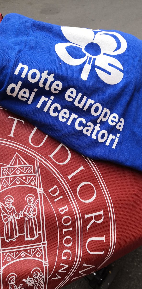 UCC_UHU's tweet photo. Intercambiando experiencias sobre la #NIGHTspain en @unibo con la oficina de @uniboper #nottedeiricercatori #preevento #bologna #bolonia https://t.co/1aaXxDUePC