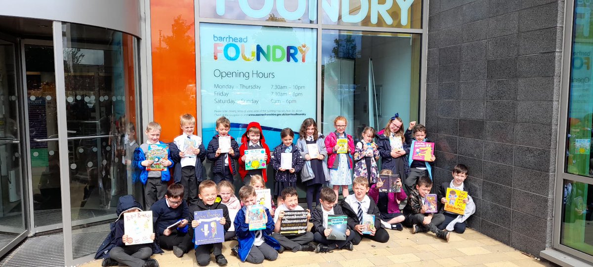 ERCL4's tweet photo. Today we welcomed Cross Arthurlie Primary Two pupils to Barrhead Foundry Library.   

They may be the biggest group of Harry Potter fans we've met so far! 🧹🌟📖@crossarthurlie 

"When in doubt, go to the library" Ron Weasley 

#VibrantLibraries
#ThrivingSchools https://t.co/i22kH7QqQl