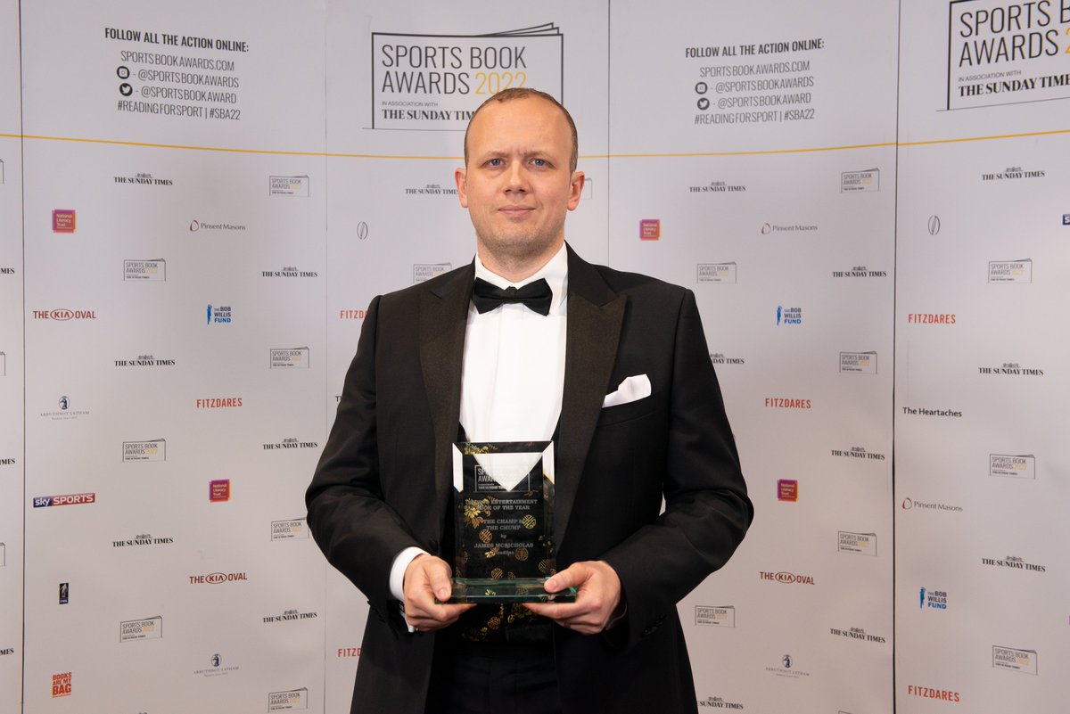 Picking up the award for Sports Entertainment Book of the Year on Thursday night. There are also pictures of me celebrating in a gay bar in Vauxhall at 3am but I look substantially less presentable.

@sportsbookaward #SBA22 #ReadingForSport