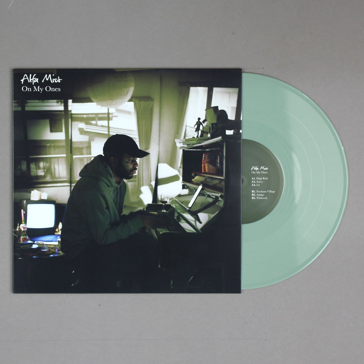 Just Landed: @AlfaMist - On My Ones @Sekito_Records bleep.com/release/179535 + 2022 repress On My Ones inhabits an interstitial space between genres and painfully felt emotions moments, with searching solo recordings that summate feelings for the everyday