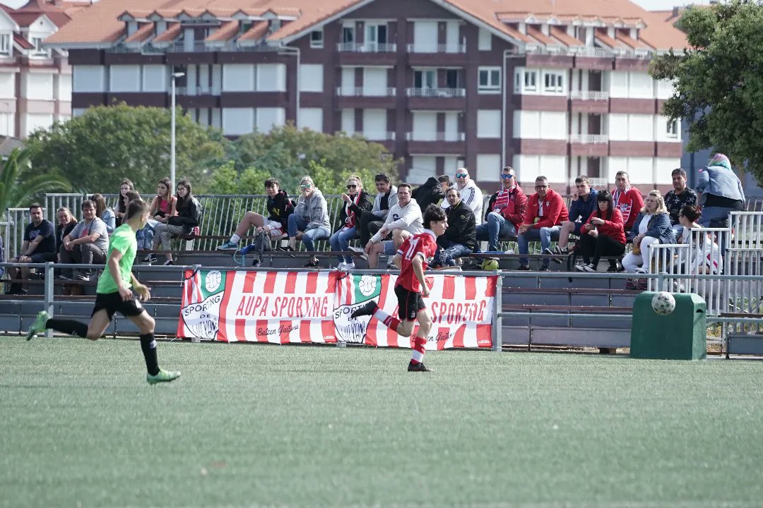 🏆 TORNEO COPA DESAFIO - NOJA🏆

Fotos del primer partido vs Danok Bat. Disponibles en la app del club📲

❤️🔴⚪❤️

#AupaSporting #BatzenGaituena