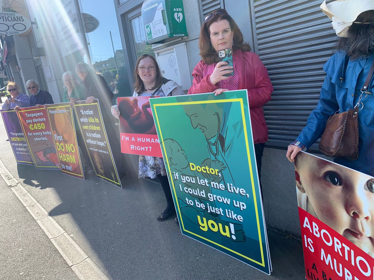 This photo was taken outside my friend’s surgery in south Dublin.

The women of Ireland need to see progress on legislating to outlaw this @DonnellyStephen. 

The delay is totally unacceptable at this stage, 4 years after the country voted the repeal the 8th.