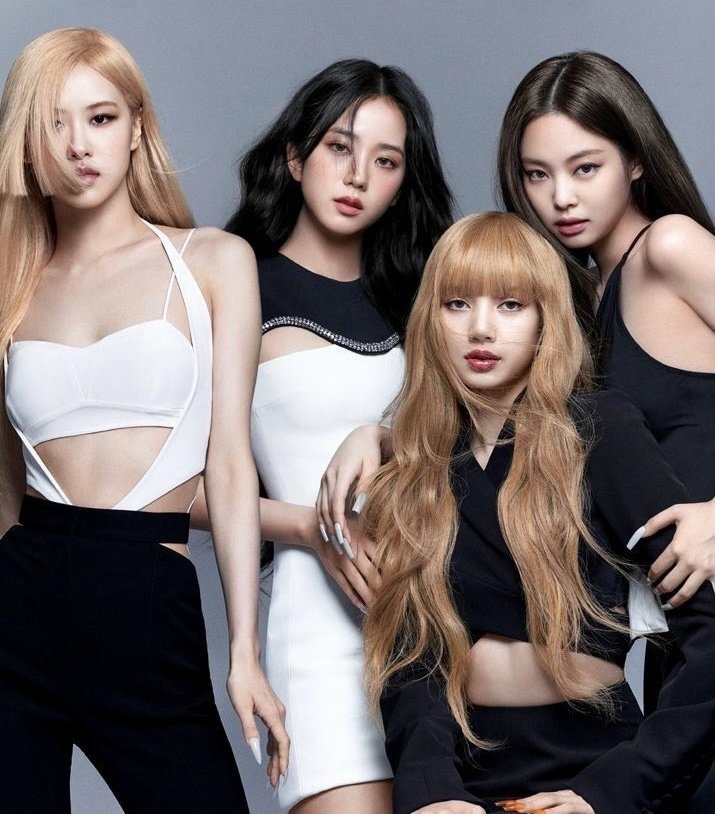 LSMTRENDS's tweet photo. 📈 TOP 10 YG ARTISTS streams count across all credits on SPOTIFY: 

1 @BLACKPINK: 6.95B
2 BIGBANG - 1.28B
3 iKON: 907.2M
4 #LISA: 814.3M (with 3 songs only) 🌟
5 GD: 546.6M
6 Winner: 467.6M 
7 JENNIE: 423.9M
8 ROSÉ: 398.1M
9 AKMU: 375.3M 
10 Taeyang: 373.4M

#LALISA #MONEY #리사 https://t.co/yYu0agxEYX