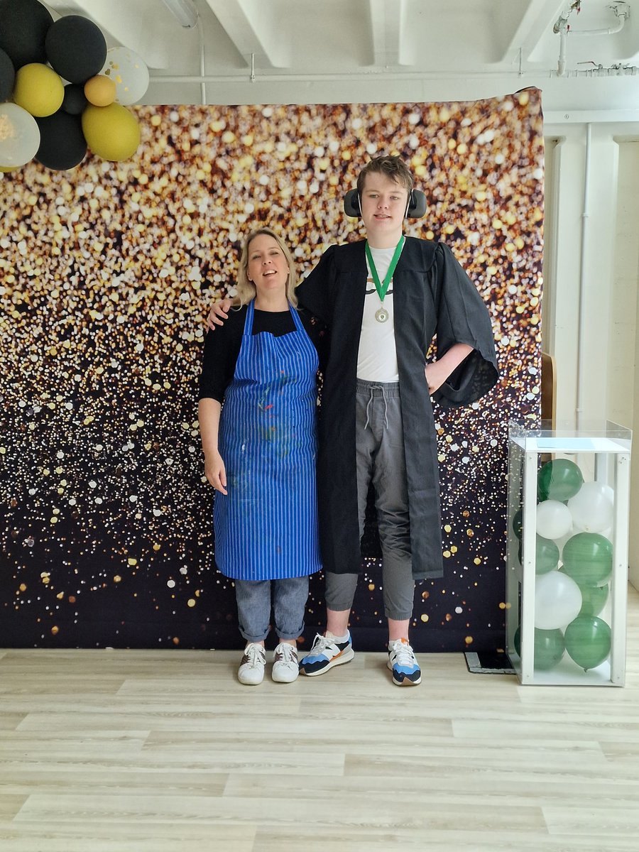 SuzanneMcV's tweet photo. Today we had our first graduation party in St. Gabriel's class @staidanscs We are so proud of Stephen and all that he has achieved this year. We are going to miss his bubbly personality around the school 👨‍🎓 https://t.co/2KUtcRhMKu