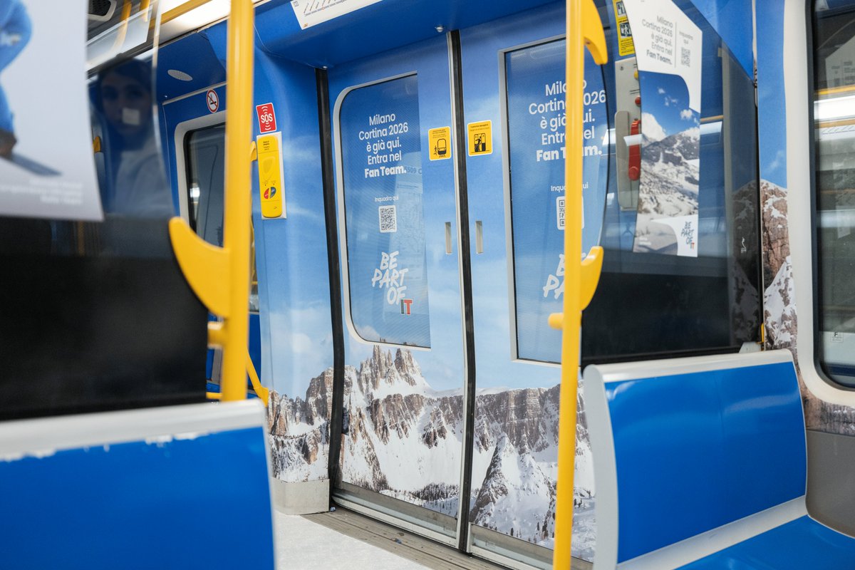 🇮🇹 Prossima fermata: #MilanoCortina2026🚈
Sulla M5 è caduta la neve e ha portato i colori, i paesaggi e i protagonisti delle prossime #Olimpiadi e #Paralimpiadi invernali ❄️
Trova il treno dedicato a Milano Cortina 2026, scatta una foto e condividila con l’hashtag #NextStop2026.