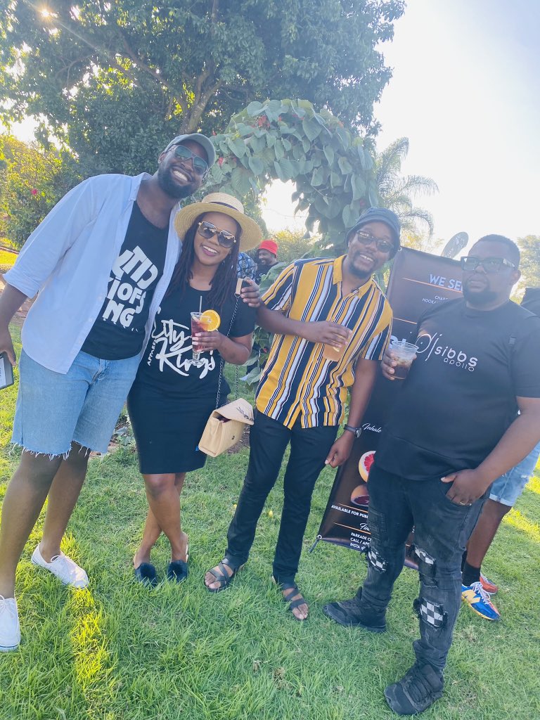 CityOfKings_Byo's tweet photo. #CityOfKingsApparel
#LetsChow https://t.co/wUBRmrbsoj